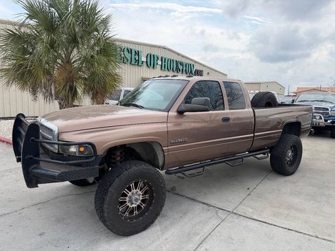 Used 2001 Dodge Ram 2500 Truck 4x4 Quad Cab image 1