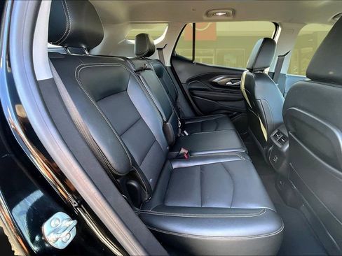Used 2024 GMC Terrain SLT AWD/4WD image 22