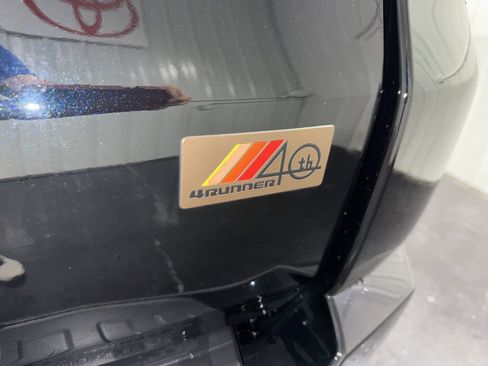 Used 2023 Toyota 4Runner 40th Anniversary SE AWD/4WD image 42