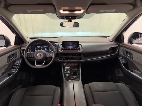Used 2023 Nissan Rogue S AWD/4WD image 21