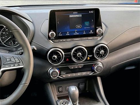 Used 2025 Nissan Sentra SV w/ All-Weather Package image 6