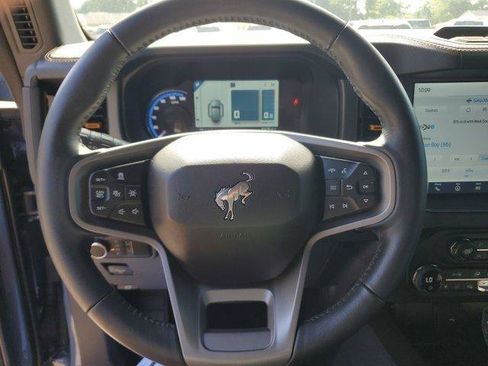 Used 2024 Ford Bronco Badlands AWD/4WD image 17