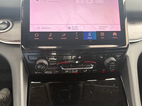 Used 2023 Jeep Grand Cherokee 4WD 4xe image 31
