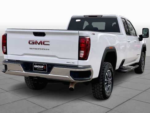 Used 2022 GMC Sierra 3500 SLE w/ SLE Convenience Package image 12