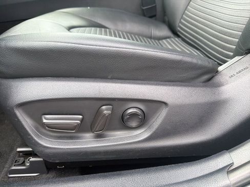 Certified 2024 Toyota Camry SE FWD image 21