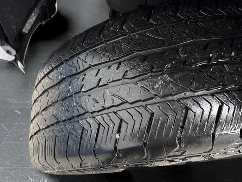 Used 2023 Ford F150 Lariat w/ Equipment Group 502A High image 44