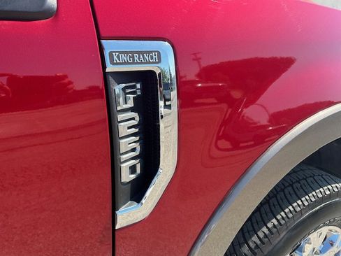 Used 2022 Ford F250 King Ranch w/ King Ranch Ultimate Package AWD/4WD image 3