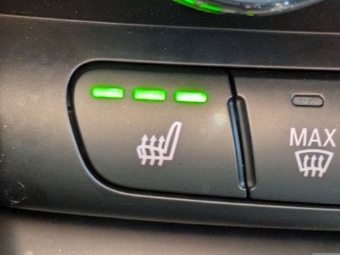 Used 2023 MINI Cooper S image 27