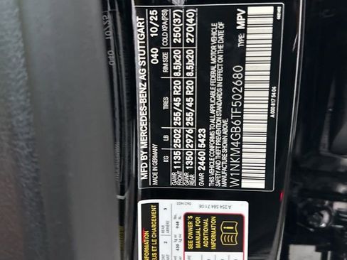 New 2026 Mercedes-Benz GLC 300 image 32