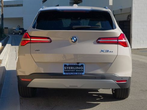 New 2026 BMW X3 xDrive30 w/ Premium Package image 6