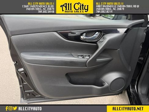Used 2019 Nissan Rogue Sport SV w/ All-Weather Package AWD/4WD image 29