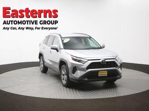 Used 2024 Toyota RAV4 XLE AWD/4WD image 48
