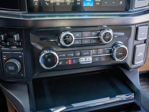 New 2026 Ford F350 Lariat image 24