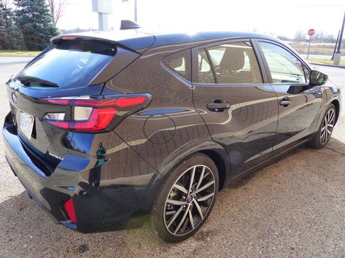 Used 2024 Subaru Impreza 2.0i Sport image 10