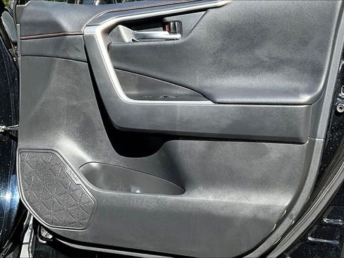 Used 2024 Toyota RAV4 Adventure image 25