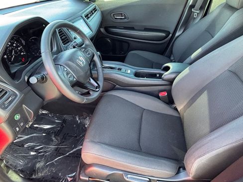 Certified 2019 Honda HR-V Sport image 18
