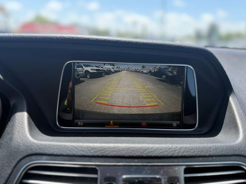 Used 2016 Mercedes-Benz E 400 Cabriolet image 10