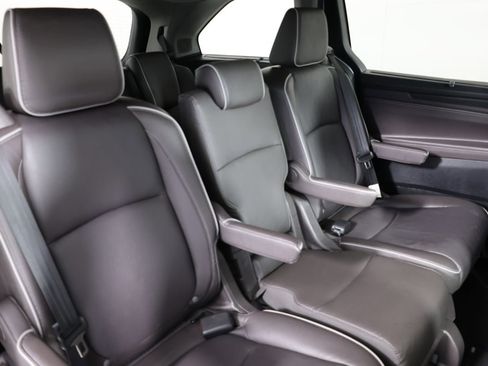 Used 2023 Honda Odyssey Elite image 42