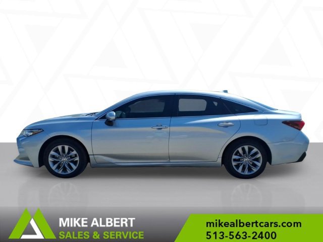 Used 2021 Toyota Avalon XLE AWD/4WD image 4