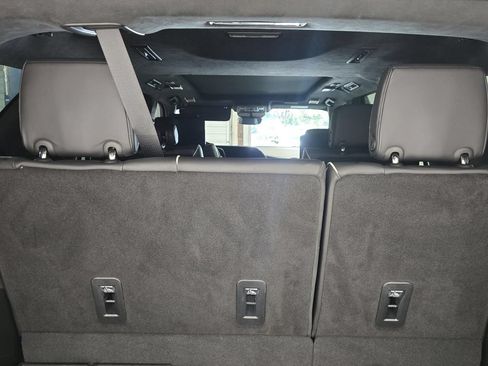 Used 2023 Cadillac Escalade V w/ LPO, ONYX Package AWD/4WD image 13