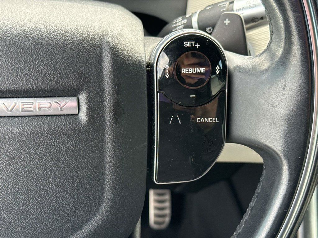 Used 2020 Land Rover Discovery Sport S R-Dynamic AWD/4WD image 27