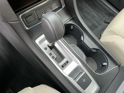 Certified 2024 Subaru Ascent Premium w/ Convenience Package image 21