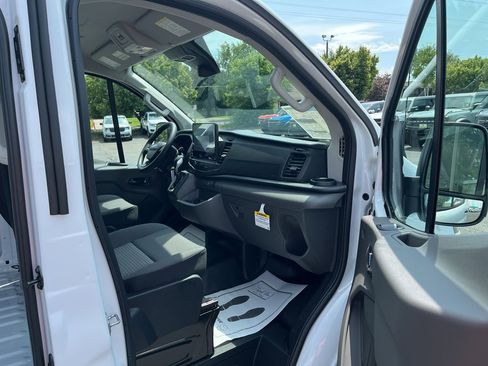 New 2025 Ford Transit 350 Low Roof image 21