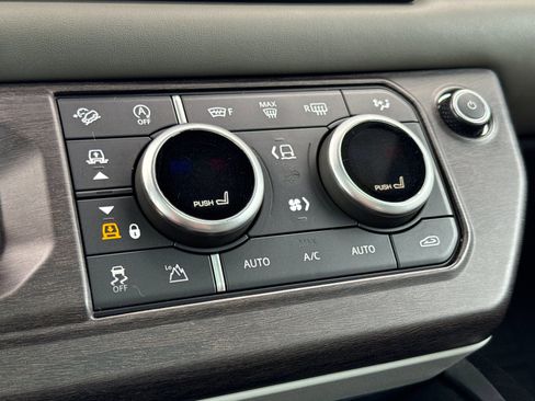 Used 2022 Land Rover Defender 110 X-Dynamic HSE image 20