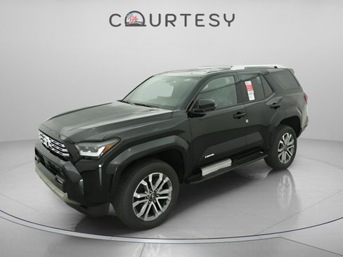 Used 2026 Toyota 4Runner Limited image 1