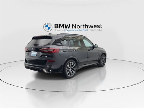 Used 2023 BMW X5 xDrive45e w/ M Sport Package AWD/4WD image 3