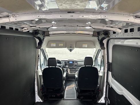 Used 2024 Ford Transit 250 148 Medium Roof w/ Exterior Upgrade Package RWD image 26