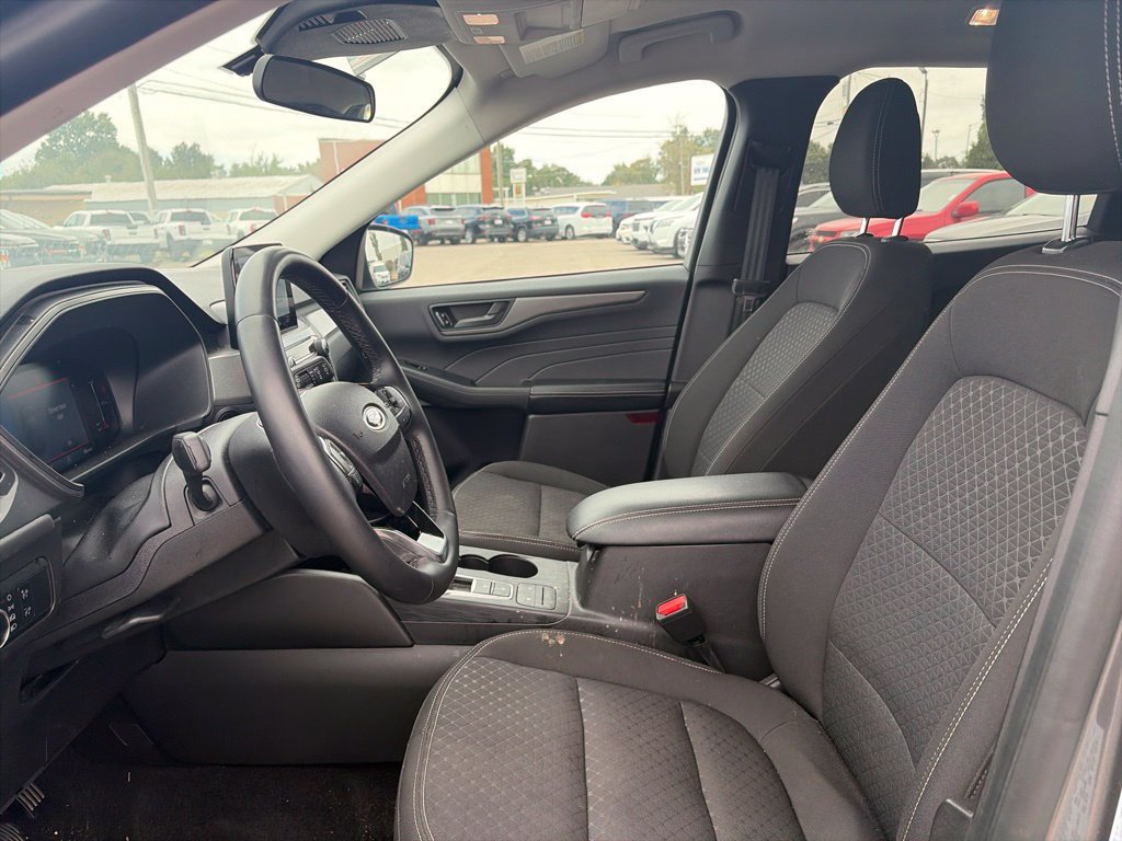 Used 2024 Ford Escape Active AWD/4WD image 16