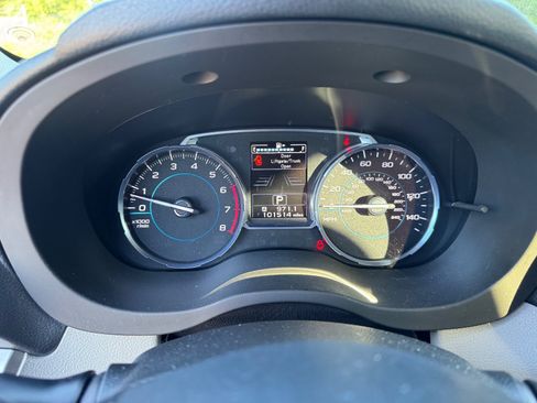 Used 2017 Subaru Forester 2.5i Premium AWD/4WD image 11