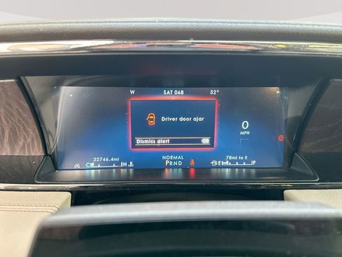 Used 2022 Lincoln Navigator L Reserve AWD/4WD image 15