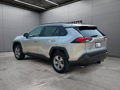 Certified 2022 Toyota RAV4 XLE w/ Carpet Mat Package (TMS) AWD/4WD image 63