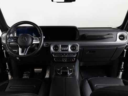 Used 2023 Mercedes-Benz G 550 image 36