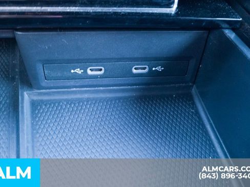 Used 2024 Volkswagen Atlas Cross Sport SE image 28