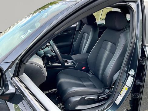 Used 2025 Honda Civic Sport image 17