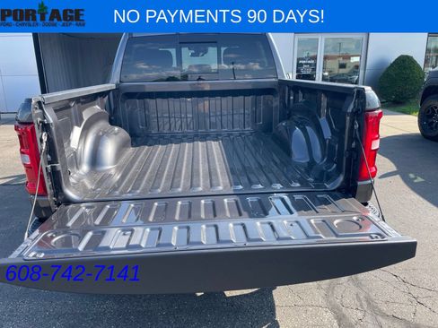 New 2026 RAM 1500 Big Horn AWD/4WD image 8