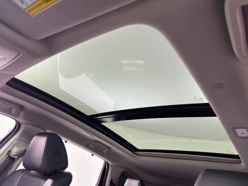 Used 2023 Acura MDX FWD w/ Technology Package image 11