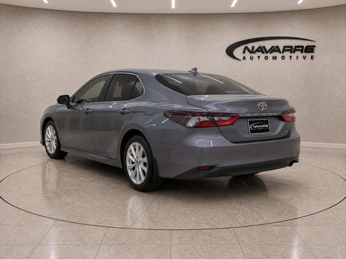 Used 2023 Toyota Camry LE w/ Convenience Package FWD image 5