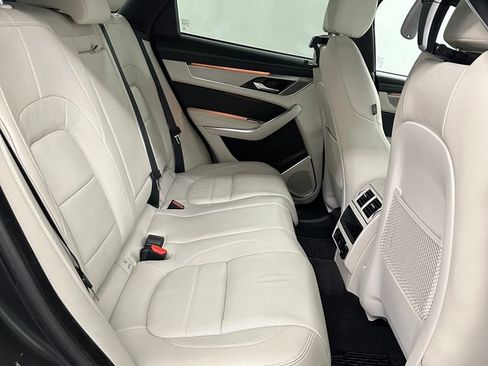 Used 2024 Jaguar F-PACE R-Dynamic S AWD/4WD image 30