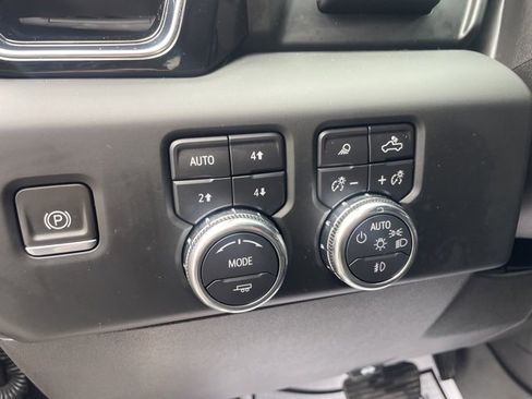 Used 2023 GMC Sierra 1500 Denali w/ Denali Reserve Package image 17