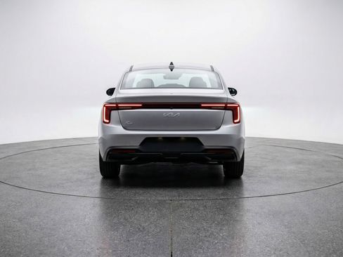 Used 2025 Kia K4 LXS image 7