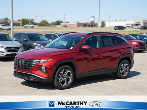 Used 2025 Hyundai Tucson SEL FWD image 1