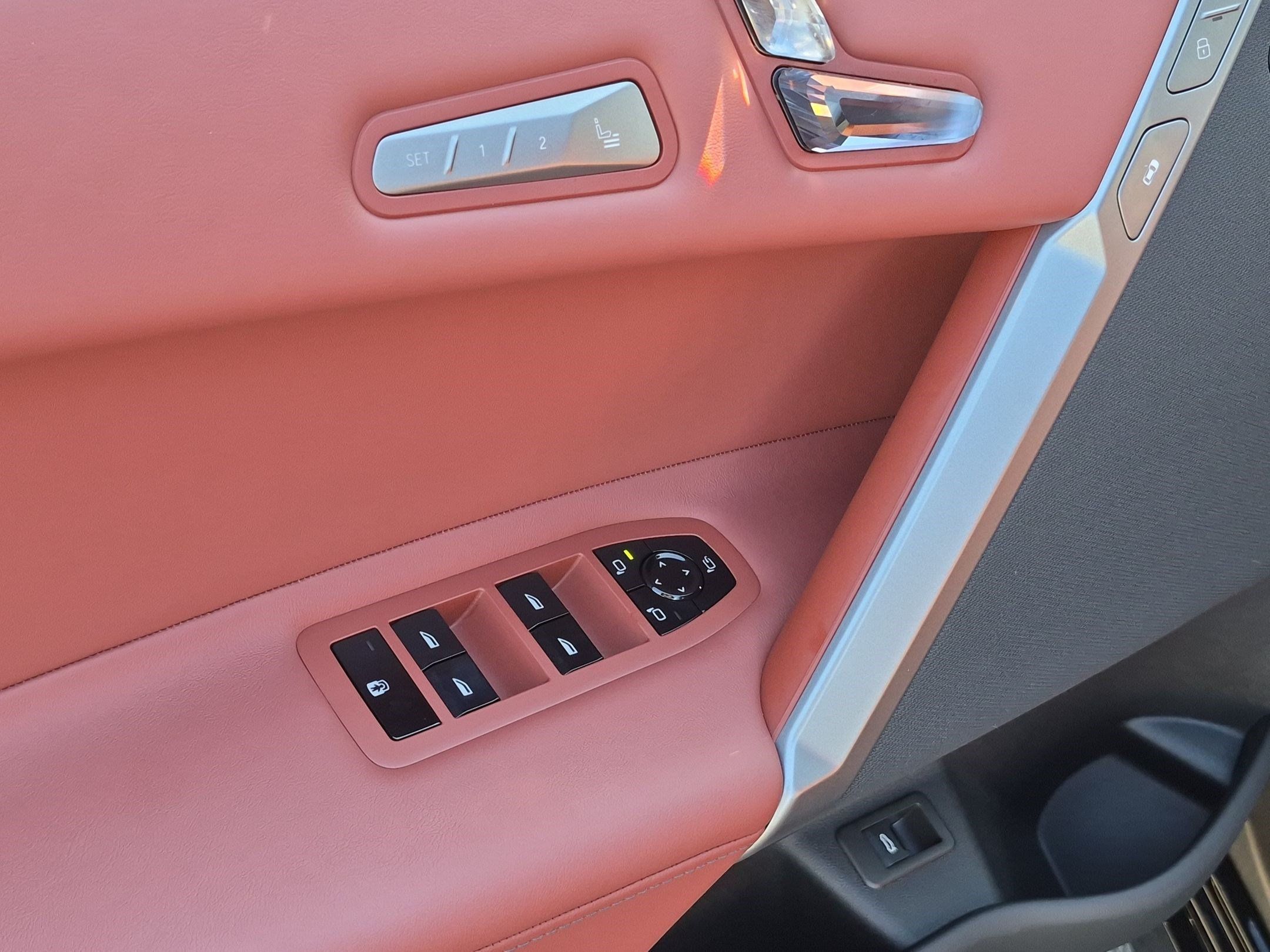 Certified 2026 BMW iX M70 AWD/4WD image 15