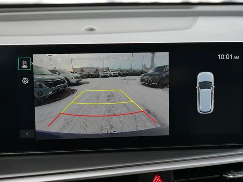 Certified 2025 Kia Sorento S image 27