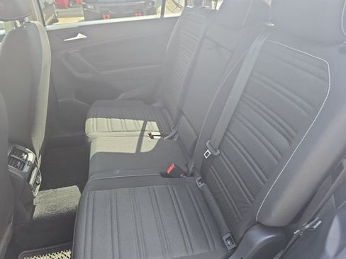 Used 2023 Volkswagen Tiguan S image 13