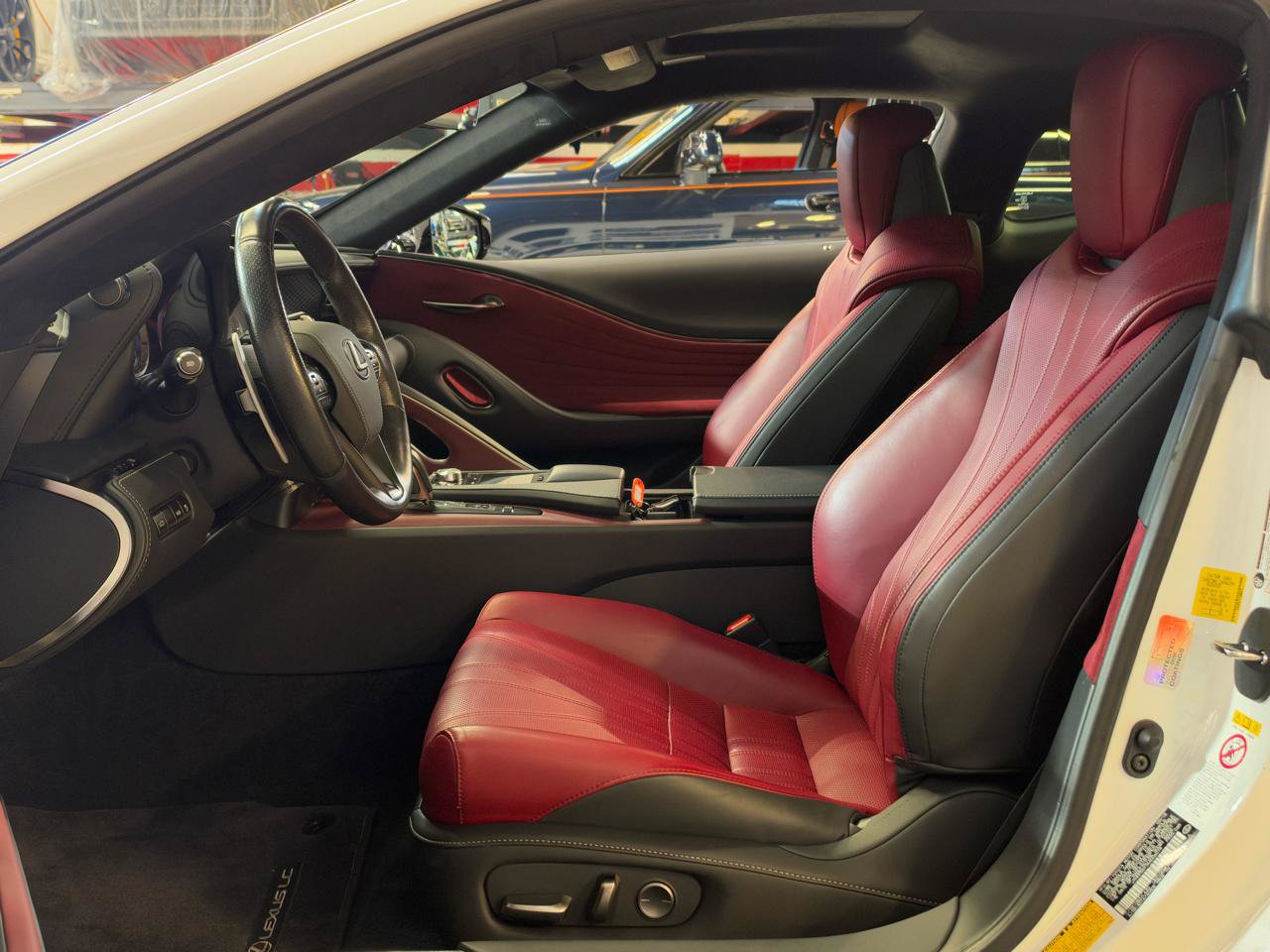 Used 2019 Lexus LC 500 Coupe w/ Touring Package RWD image 15