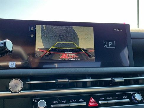 Used 2025 Hyundai Santa Cruz SE image 21